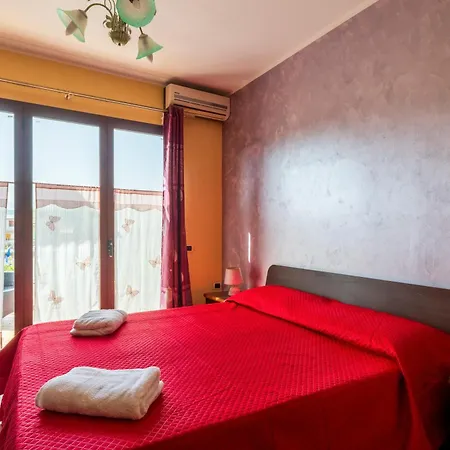 Sotto Le Stelle Vacanze 3* バリ・サルド