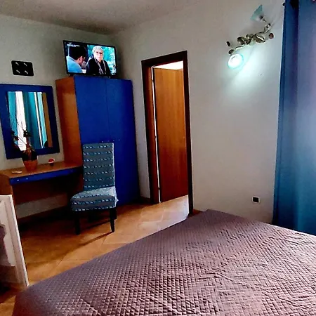 Sotto Le Stelle Vacanze 巴里萨尔多